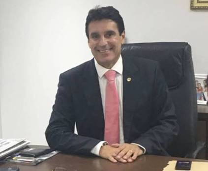 0e9528f6-767a-43f4-9846-326367ff034f