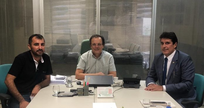 b37a728a-58c4-4883-bf1b-704b23e02167