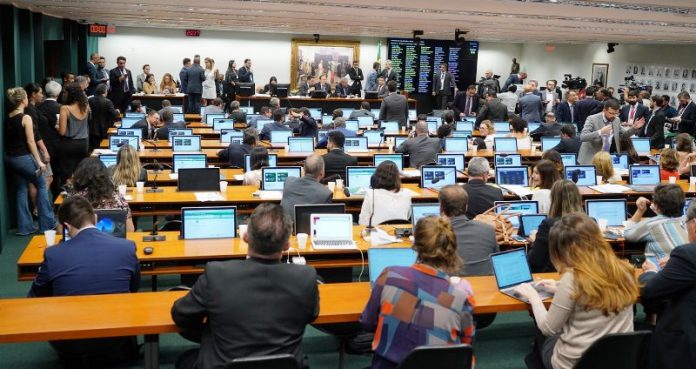 imgNoticiaBloco_1-6379936-1552527447514