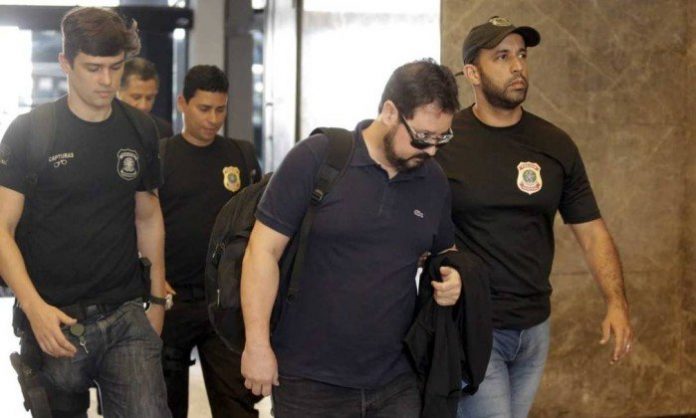 xpintoalex.jpg.pagespeed.ic.Nk-DzbH7tH