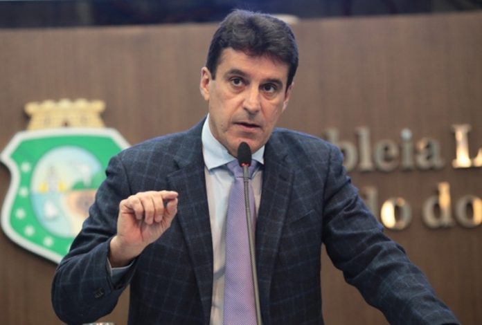 24.11.2015 - Dep Agenor Neto (PMDB) - Plenário - foto Maximo Moura (2)